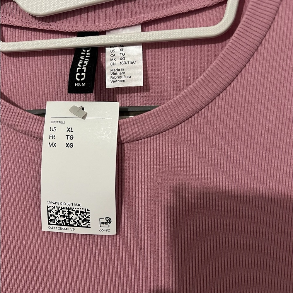 Divided by H&M Short Sleeve Ribbed Tee in Dusty Mauve - Picture 3 of 4